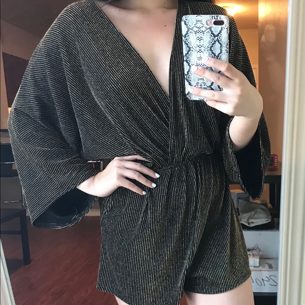 Lilyful Black & Gold Sparkly Romper Size M